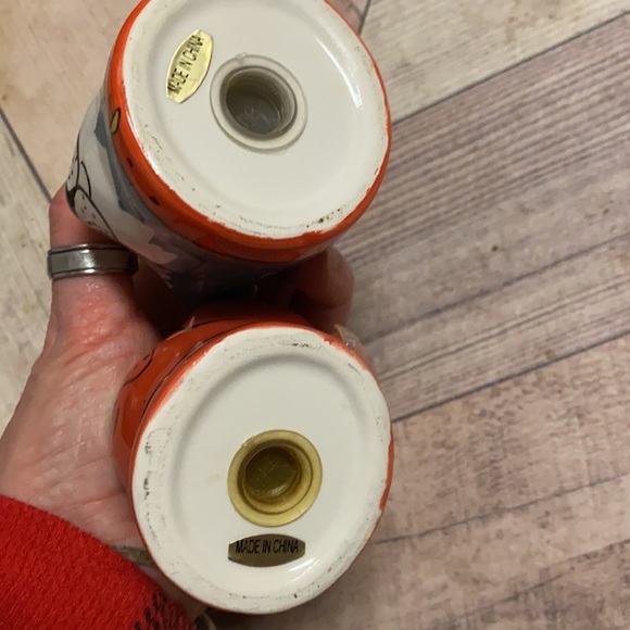 Adorable Doggies Salt & Pepper Shakers - Picture 4 of 6